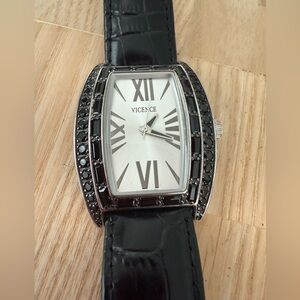 Vicence ladies Milor Sterling silver black leather dress watch NEW BATTERY